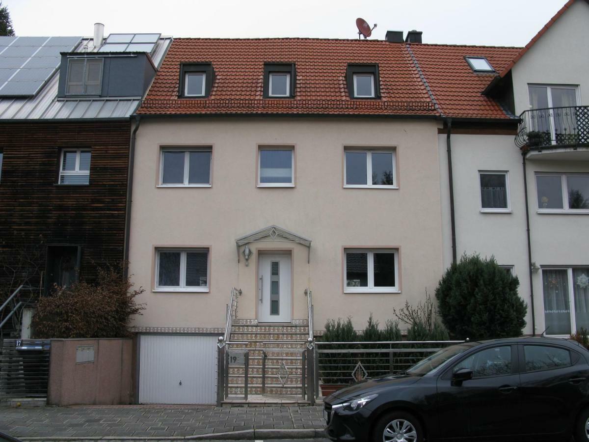 Messe-/Ferienwohnung Nürnberg Dış mekan fotoğraf